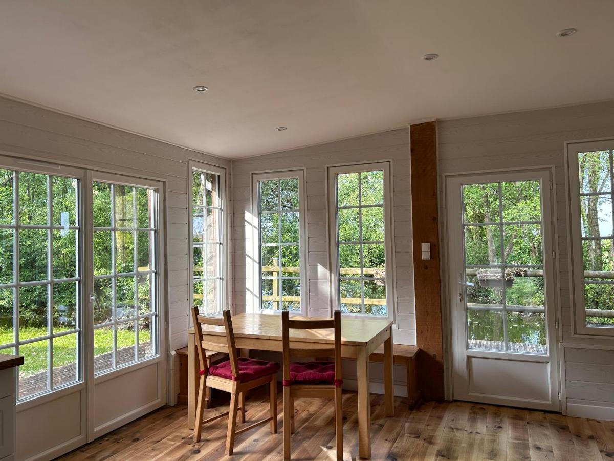 La Maison De L'Etang Manerbe エクステリア 写真